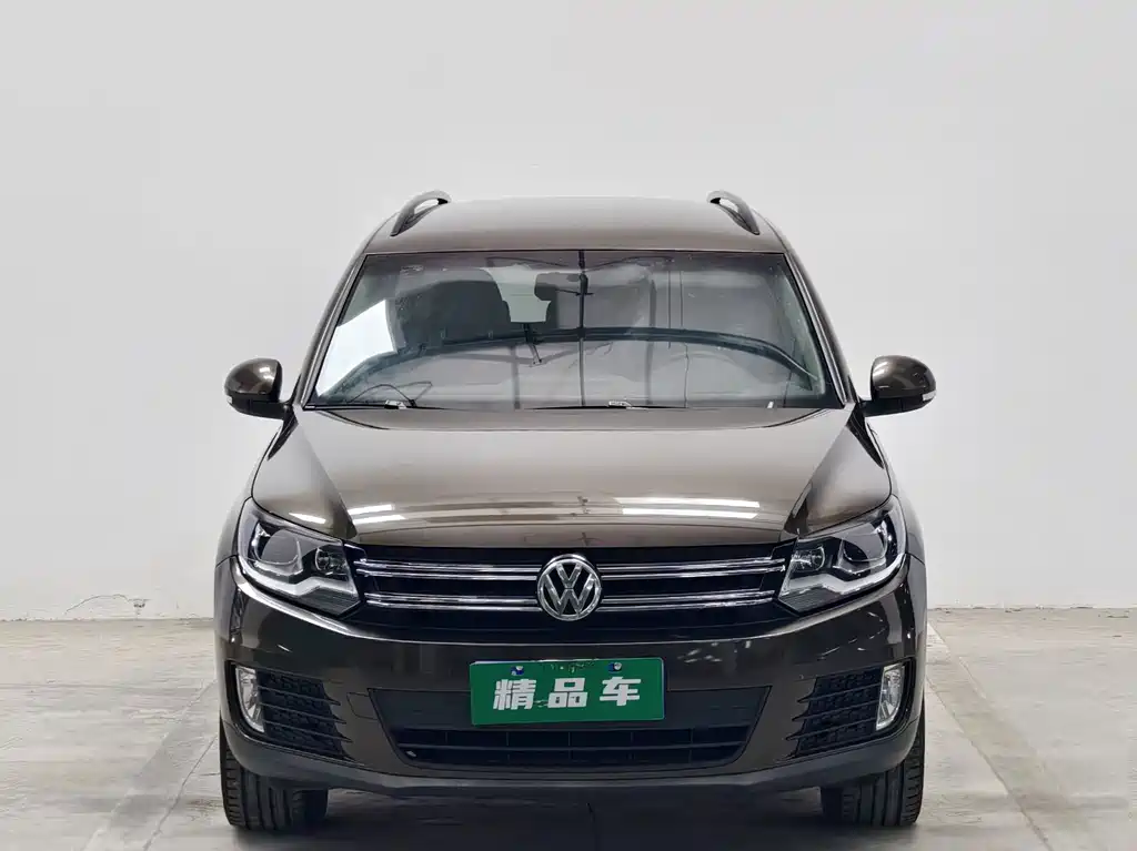 Volkswagen Tiguan — фото 2