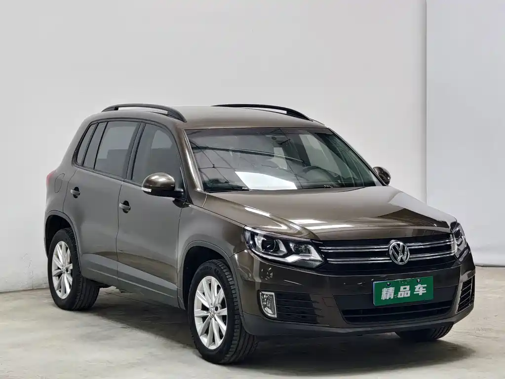 Volkswagen Tiguan — фото 3
