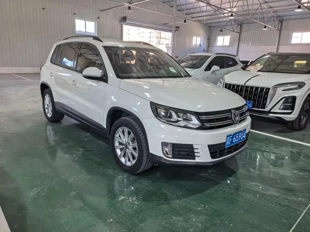 Volkswagen Tiguan — фото 3