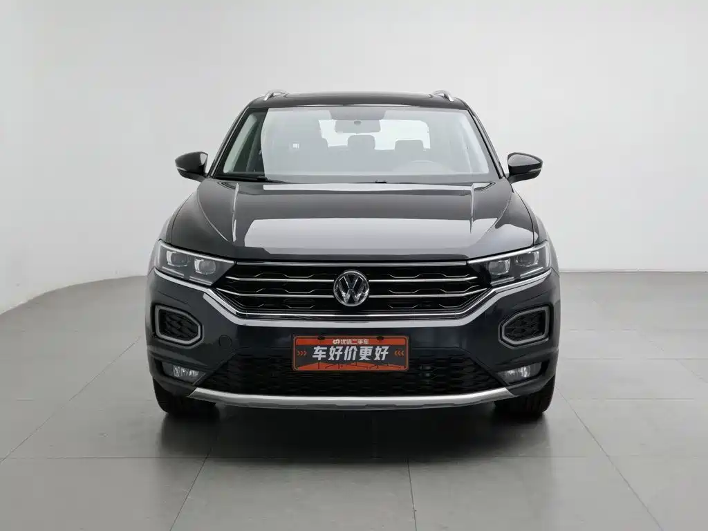 Volkswagen T-Roc — фото 3