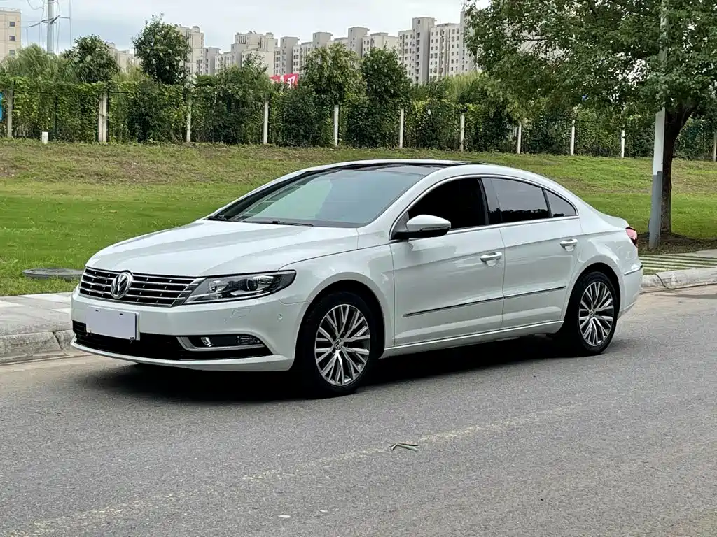 Volkswagen CC — фото 2