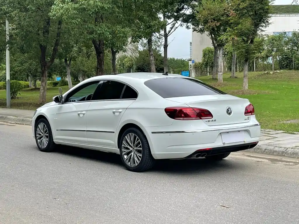 Volkswagen CC — фото 5