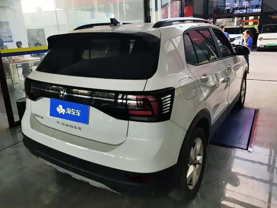 Volkswagen T-Cross — фото 3