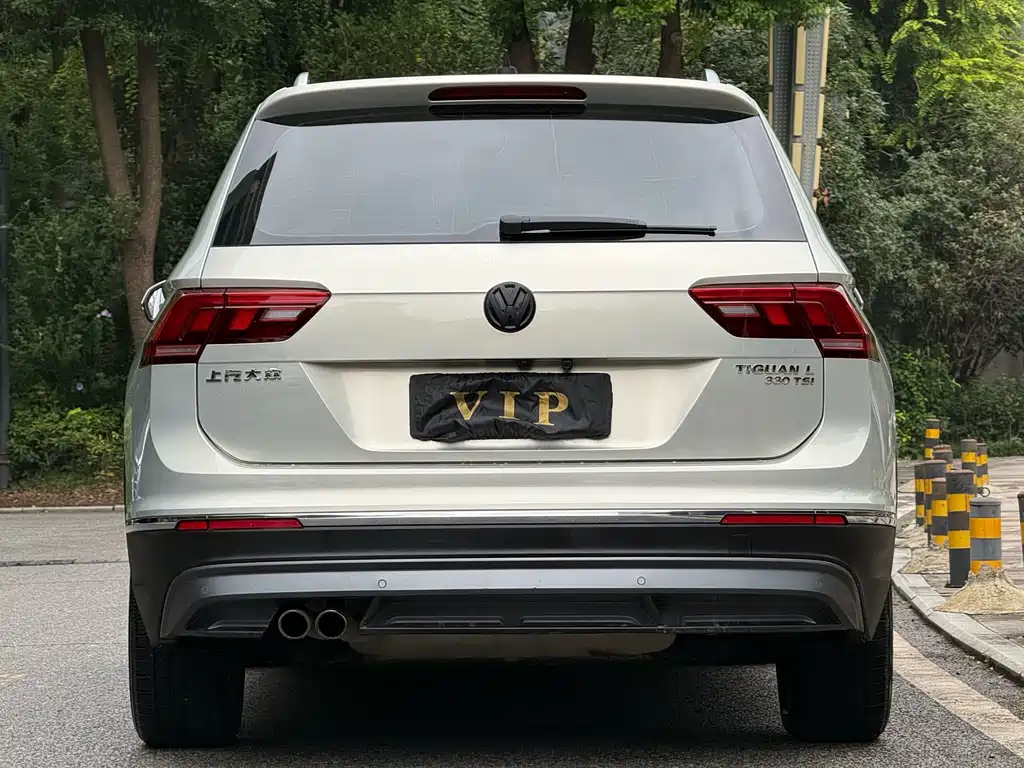 Volkswagen Tiguan L — фото 4
