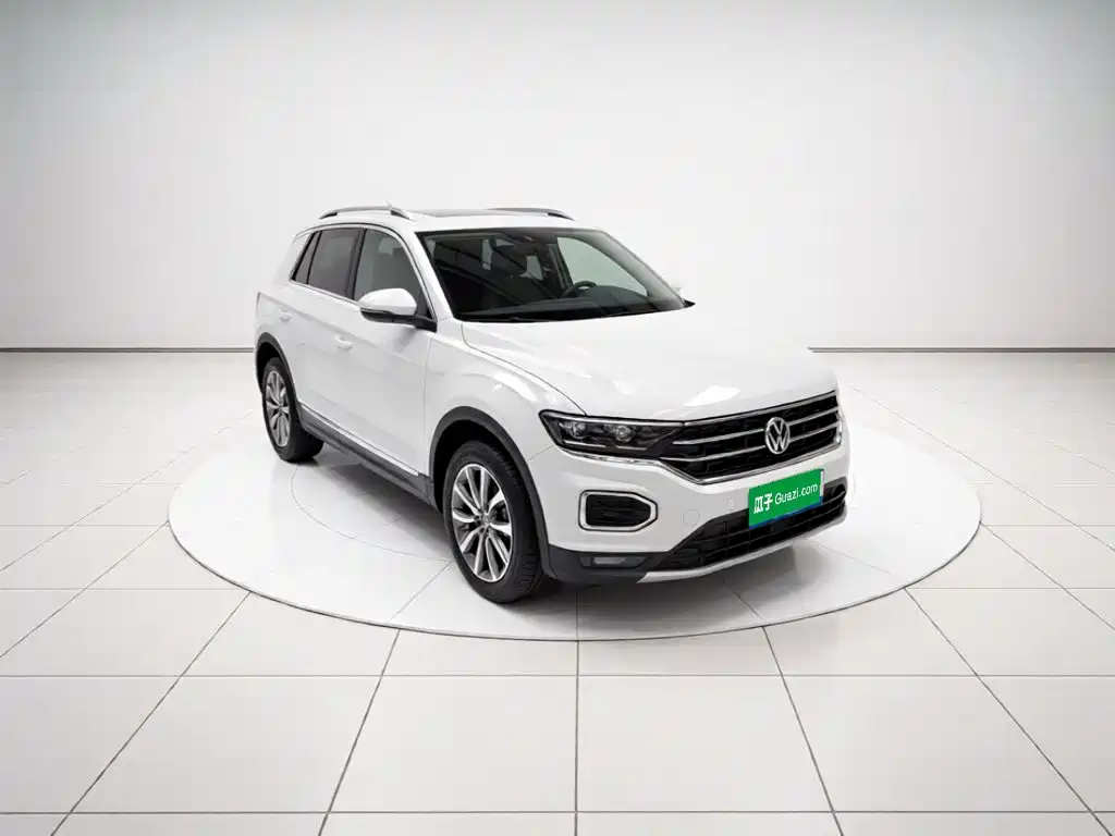 Volkswagen T-Roc — фото 3