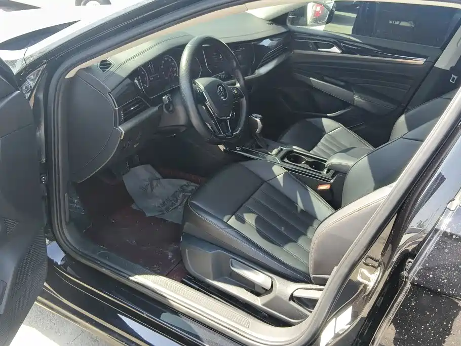 Volkswagen Passat — фото 9