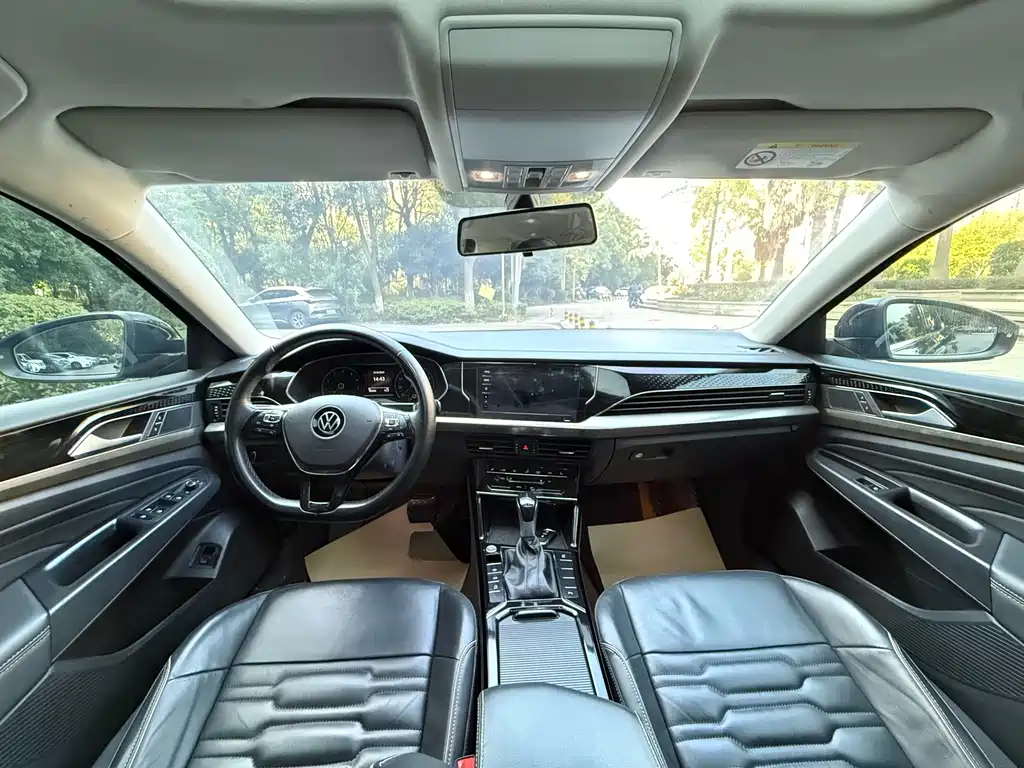 Volkswagen Passat — фото 9