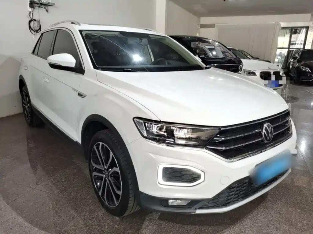 Volkswagen T-Roc — фото 4