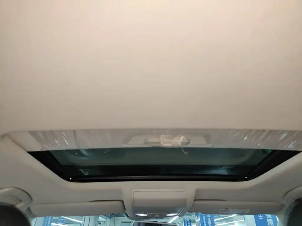 Volkswagen Passat — фото 18