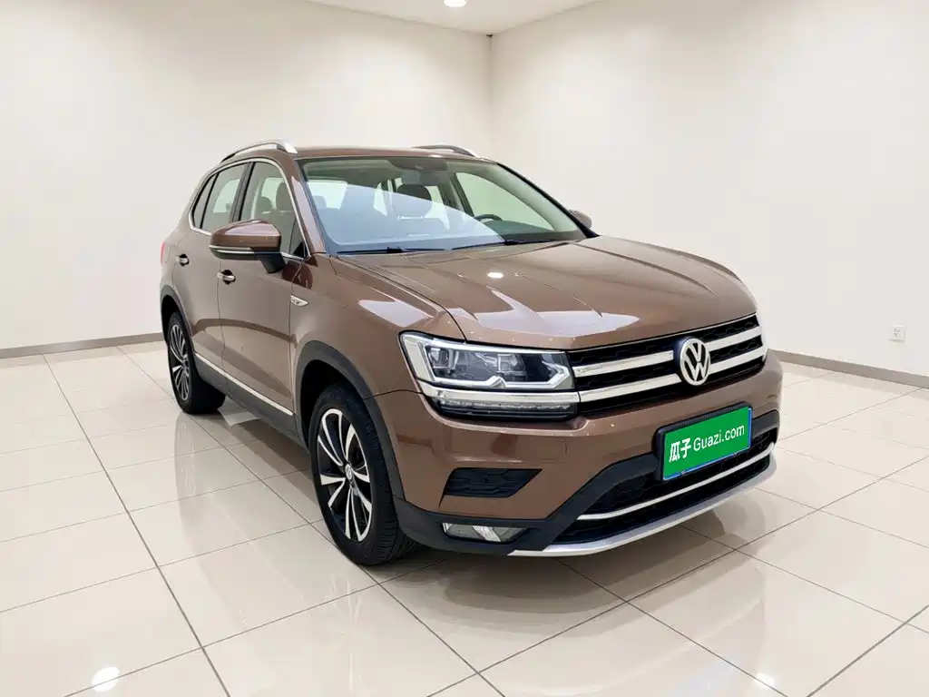 Volkswagen Tharu — фото 3