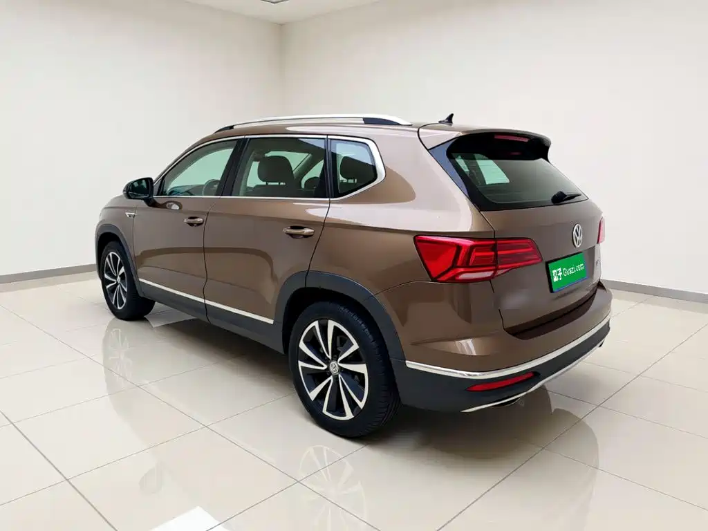 Volkswagen Tharu — фото 4
