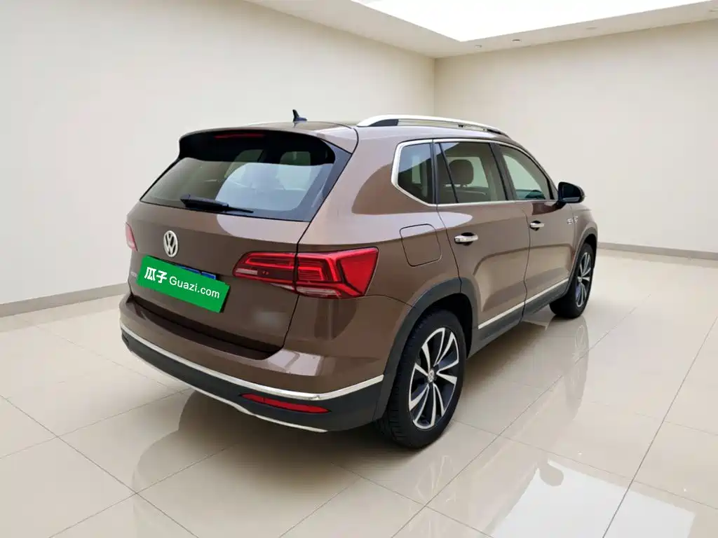 Volkswagen Tharu — фото 6