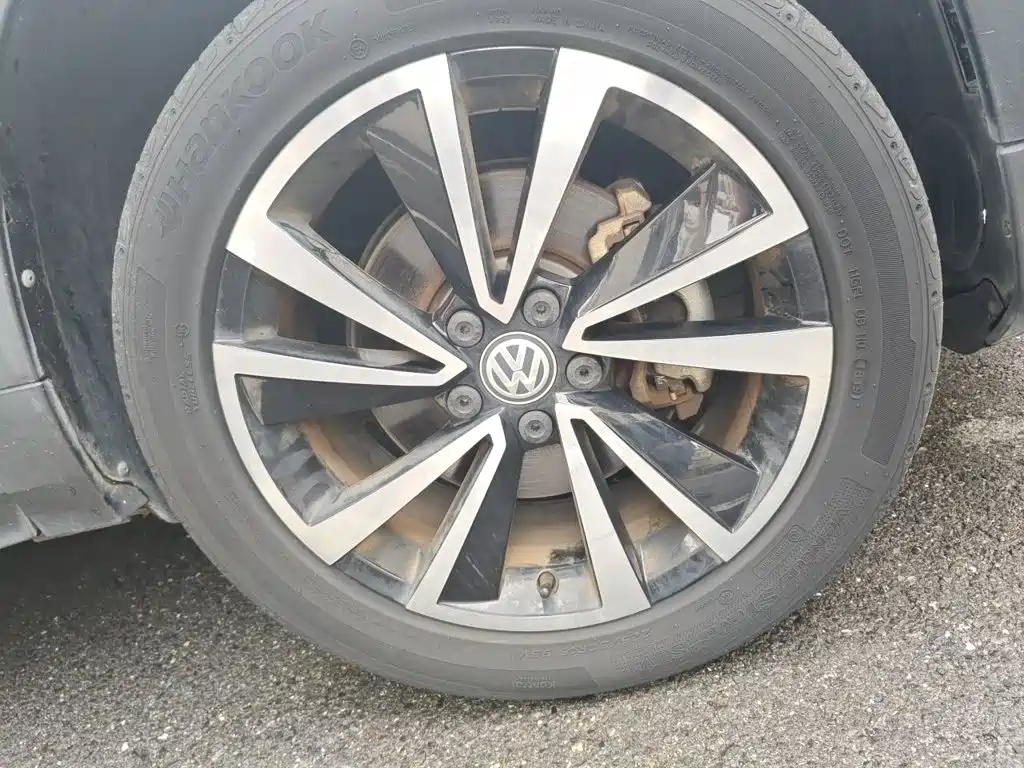 Volkswagen Tharu — фото 8