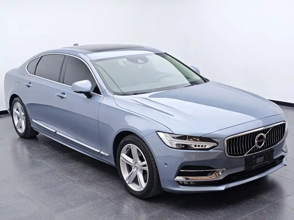 Volvo S90 — фото 3