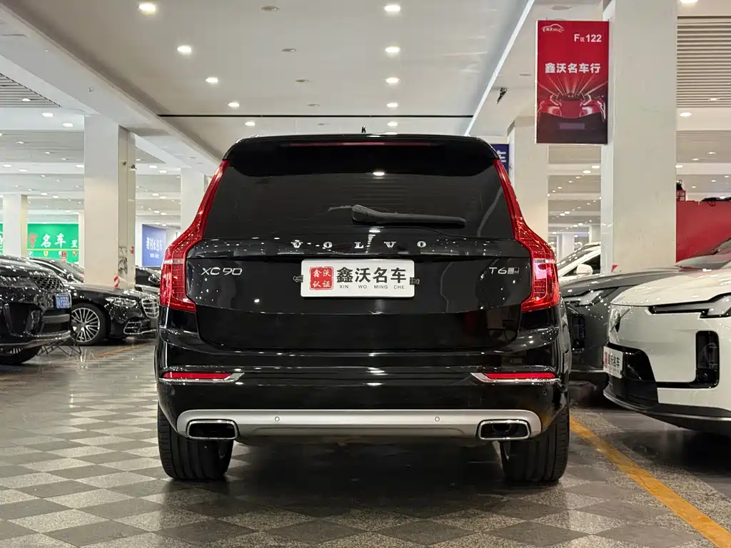 Volvo XC90 — фото 4