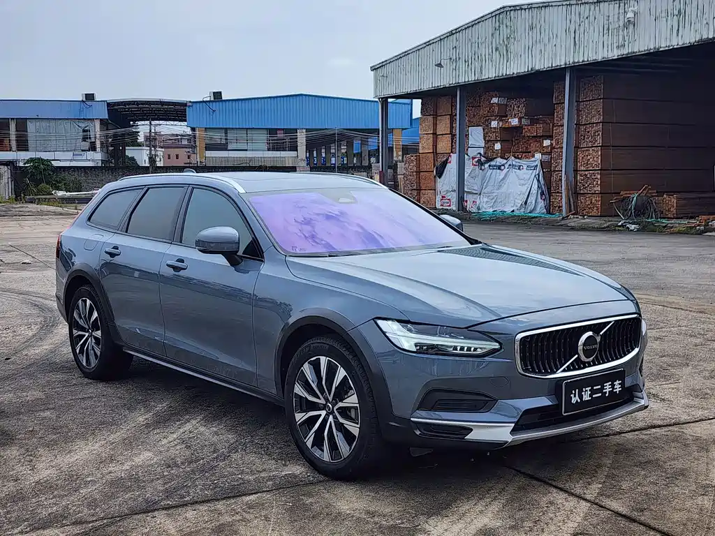 Volvo V90 — фото 3