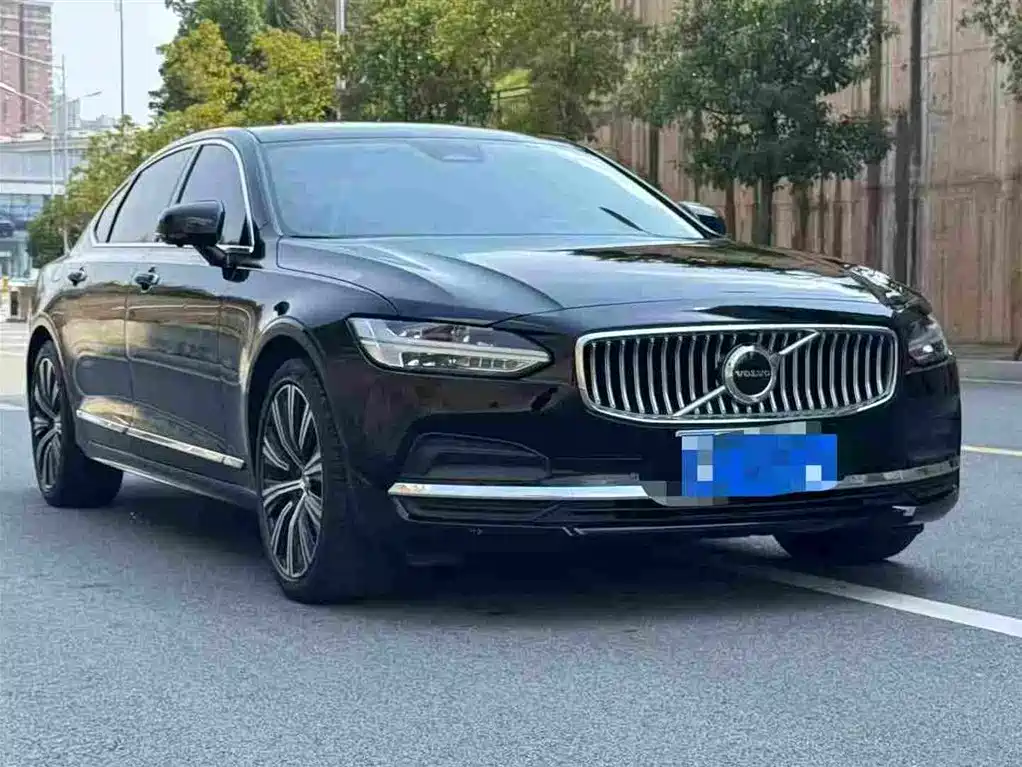Volvo S90 — фото 3