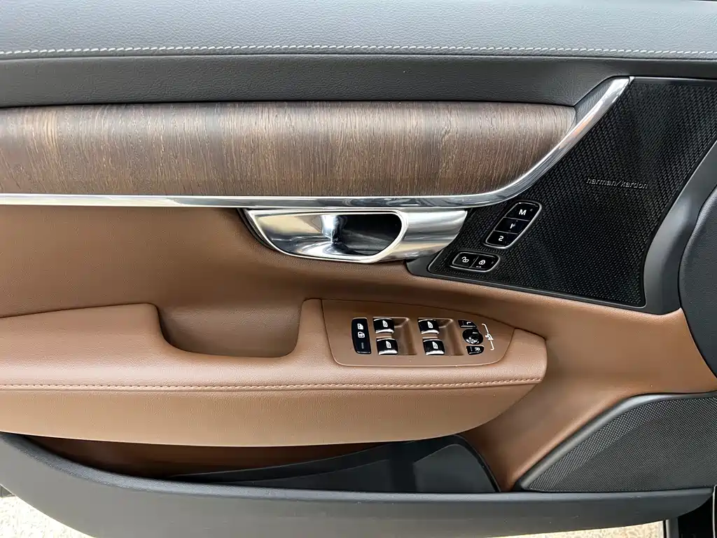 Volvo S90 — фото 6