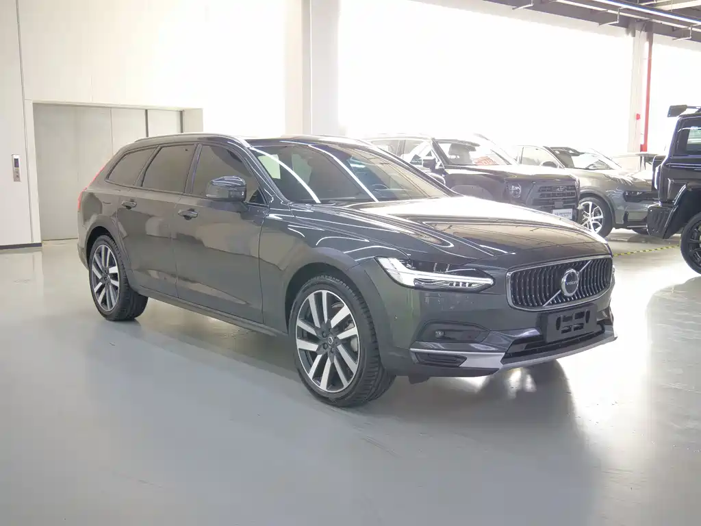 Volvo V90 — фото 3