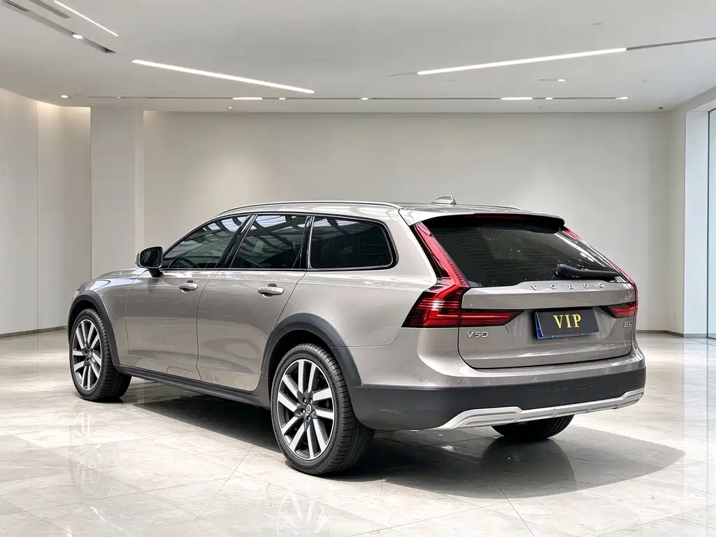 Volvo V90 — фото 6