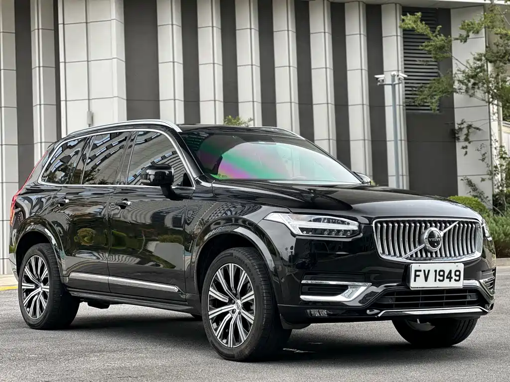 Volvo XC90 — фото 3