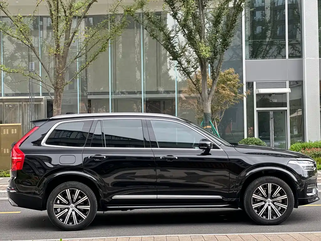 Volvo XC90 — фото 4