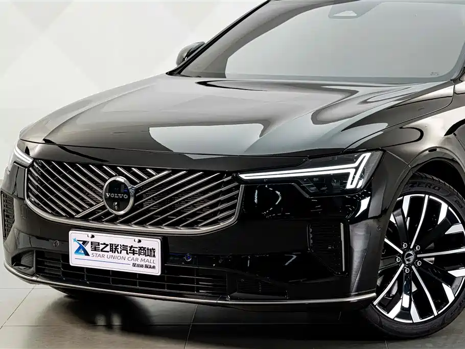 Volvo S90 — фото 2