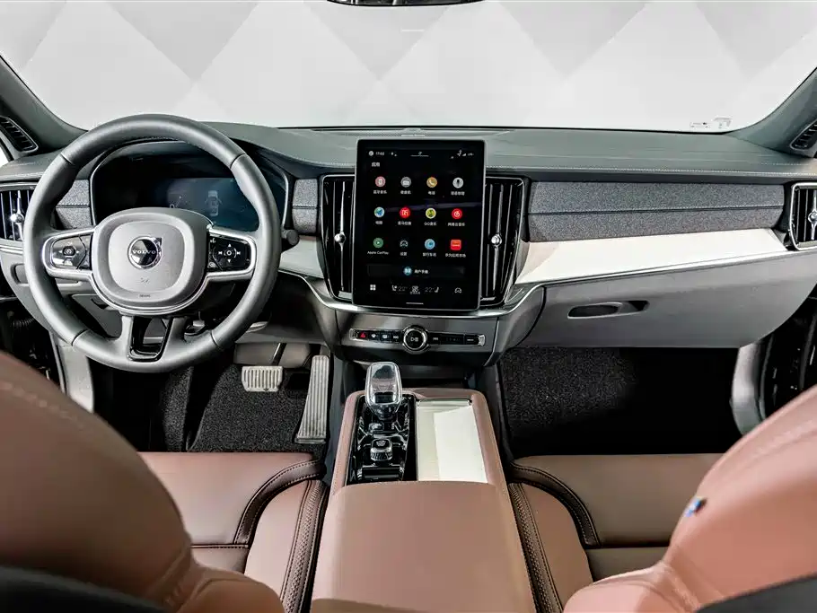 Volvo S90 — фото 13