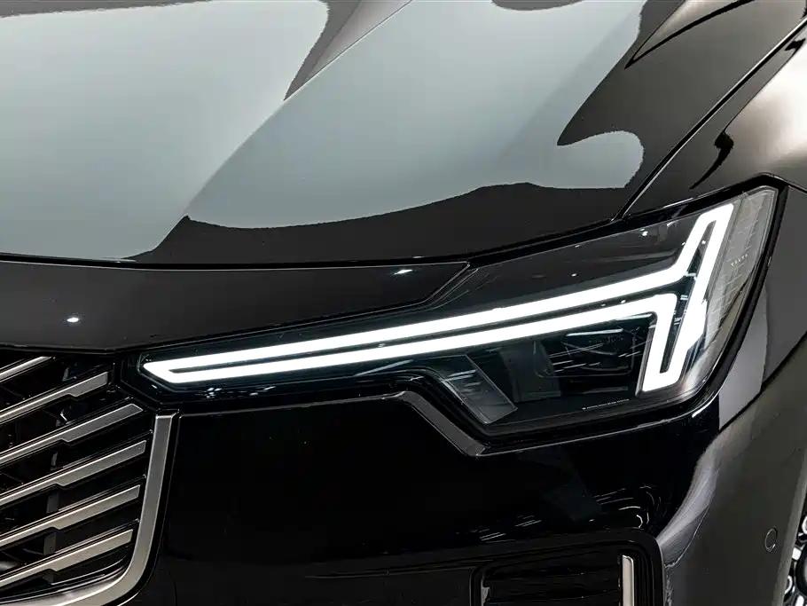 Volvo S90 — фото 4