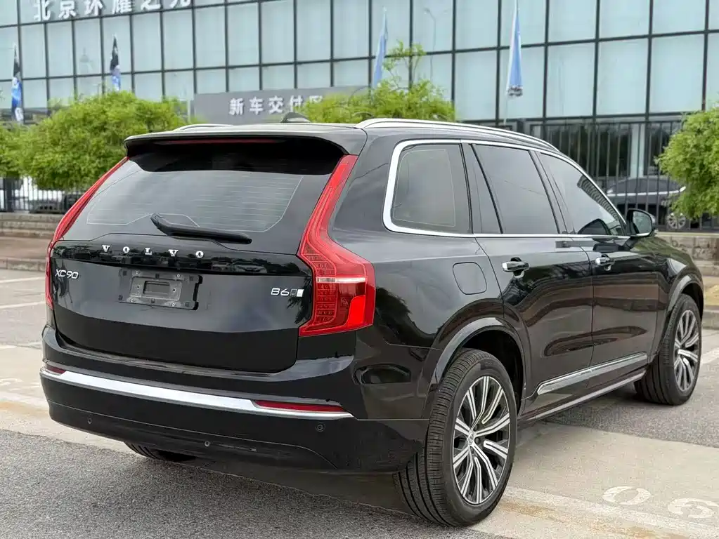 Volvo XC90 — фото 4