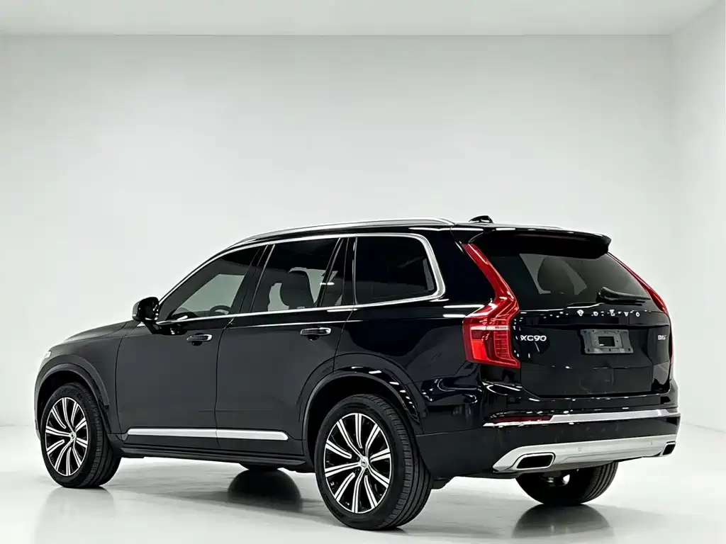 Volvo XC90 — фото 3