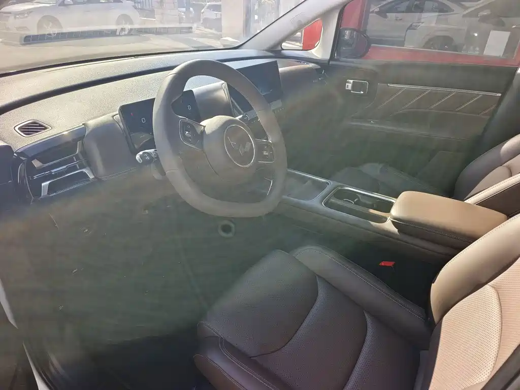 Wuling Xingguang 730 New Energy — фото 4