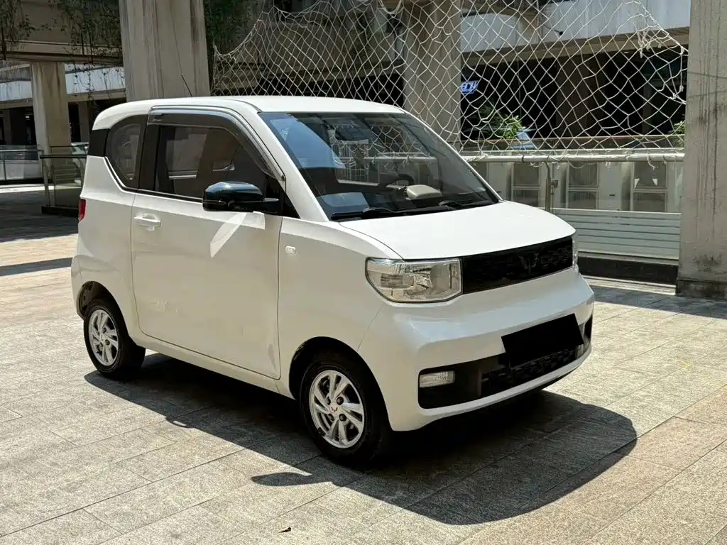 Wuling MINIEV — фото 3