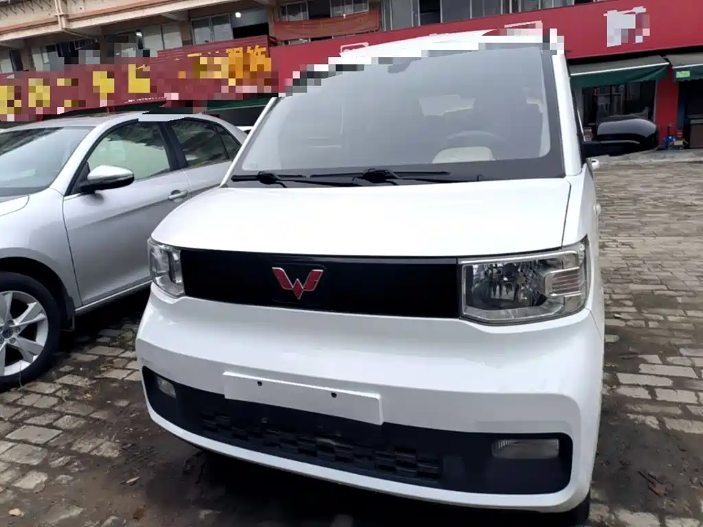 Wuling MINIEV — фото 3