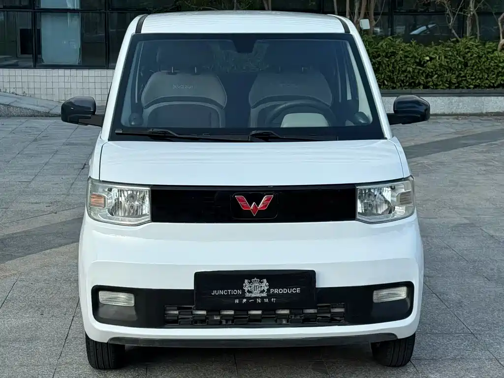 Wuling MINIEV — фото 2