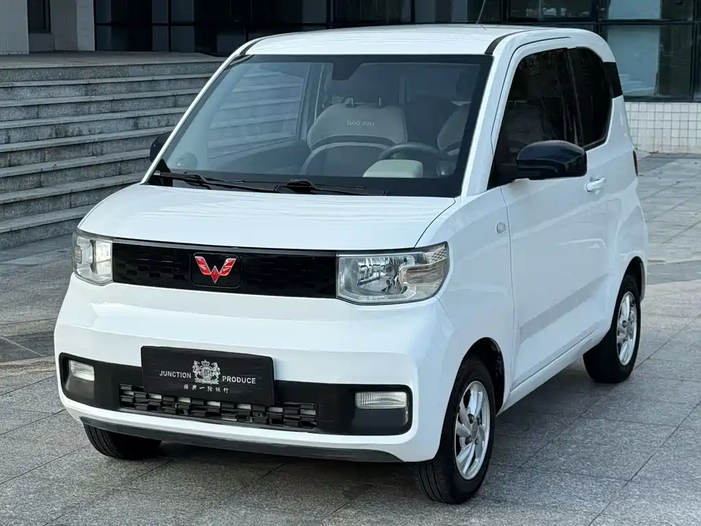 Wuling MINIEV — фото 3