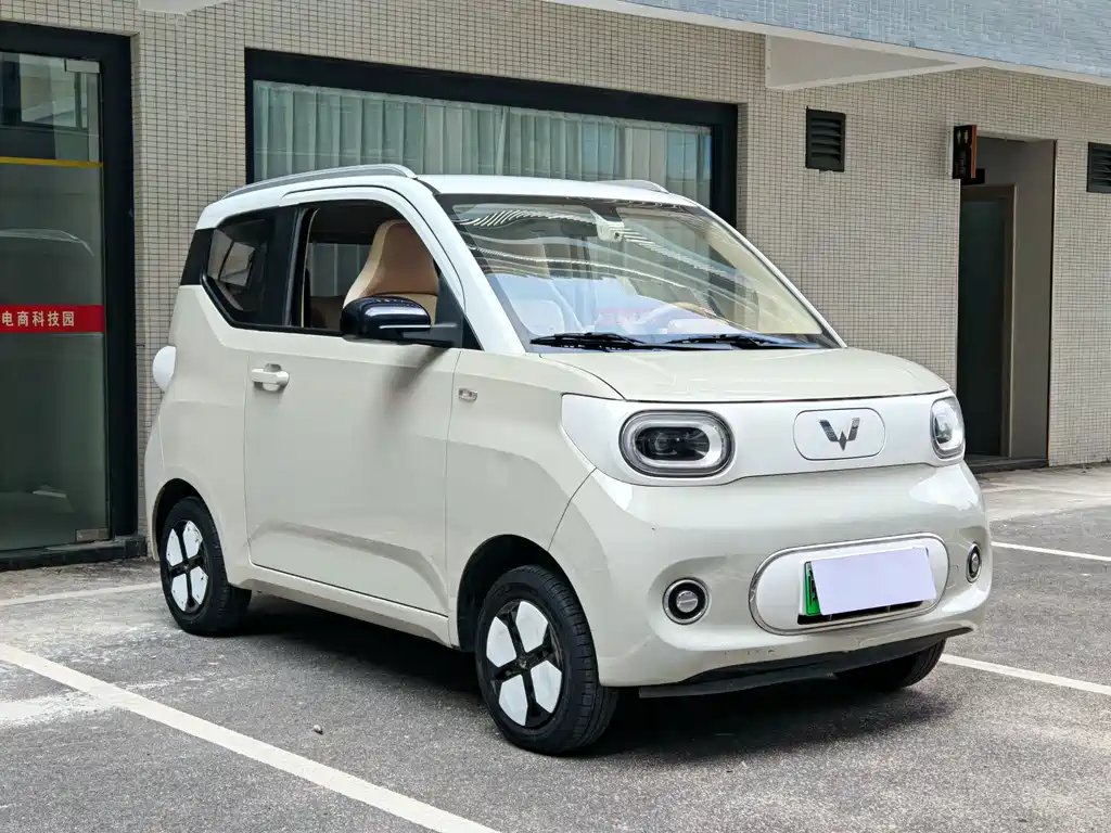 Wuling MINIEV — фото 3