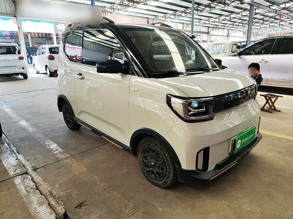 Wuling MINIEV — фото 4