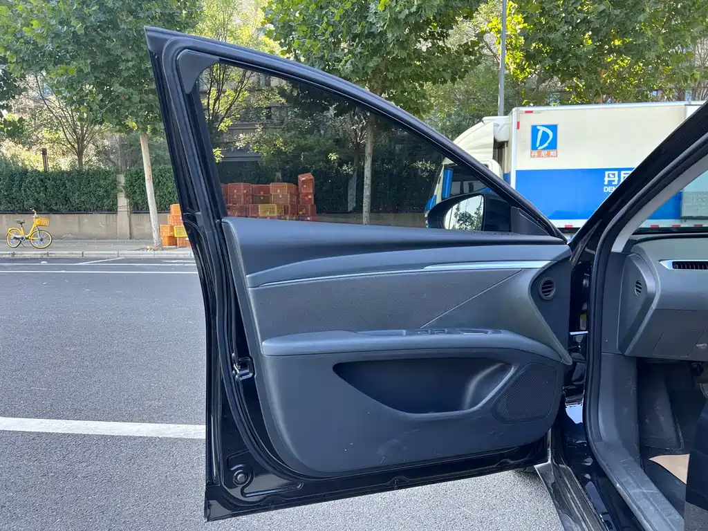 XPeng MONA M03 — фото 4