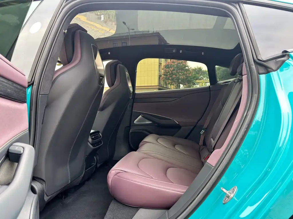Xiaomi SU7 — фото 7