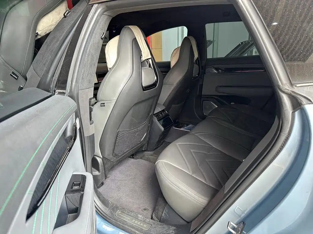 Zeekr 001 — фото 4