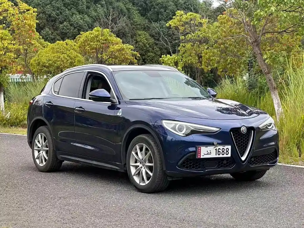 Alfa Romeo Stelvio — фото 3