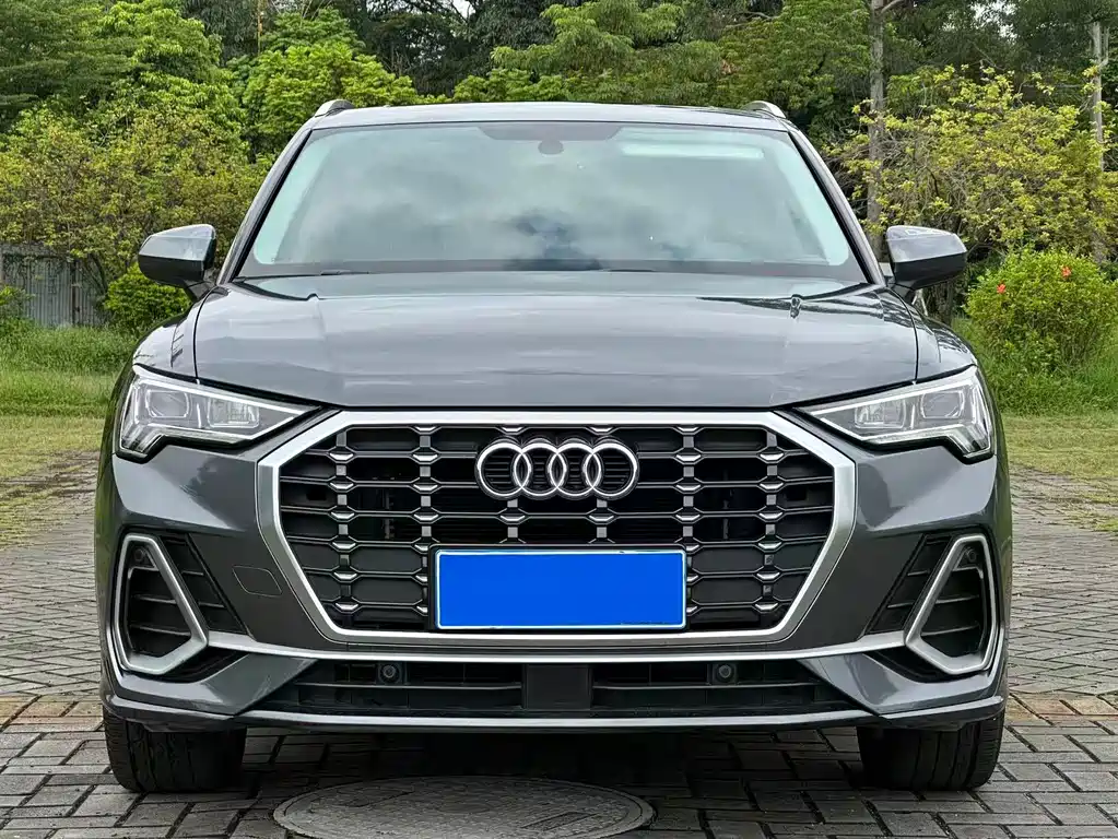 Audi Q3 — фото 2