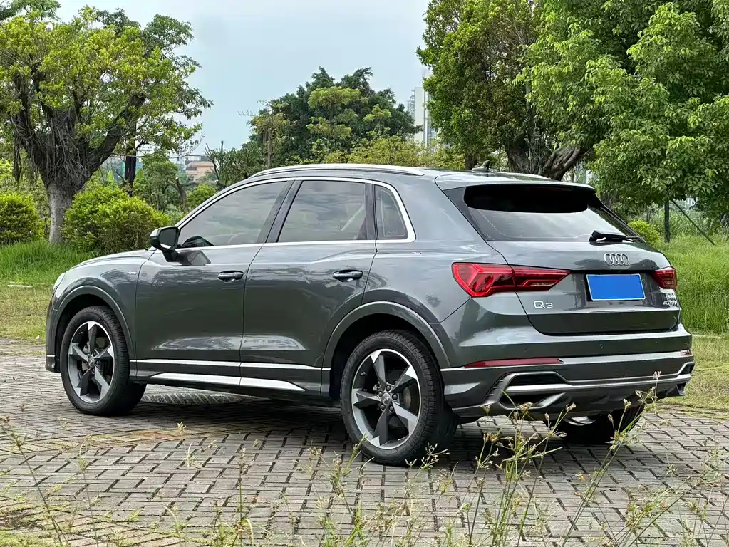 Audi Q3 — фото 5