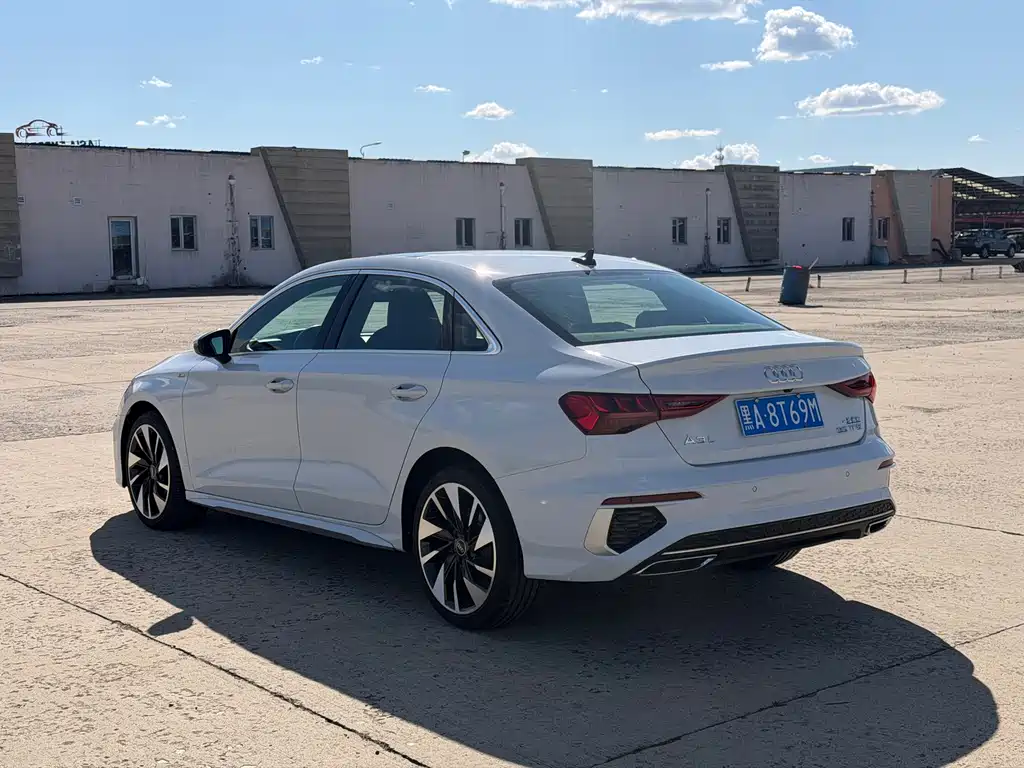 Audi A3 — фото 5