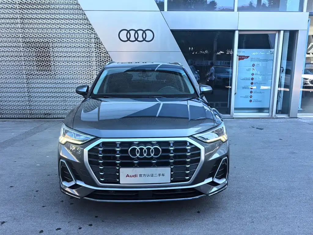 Audi Q3 — фото 2