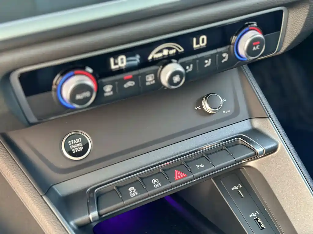 Audi Q3 Sportback — фото 10