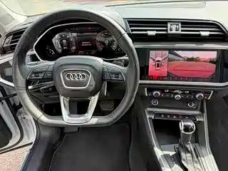 Audi Q3 — фото 5