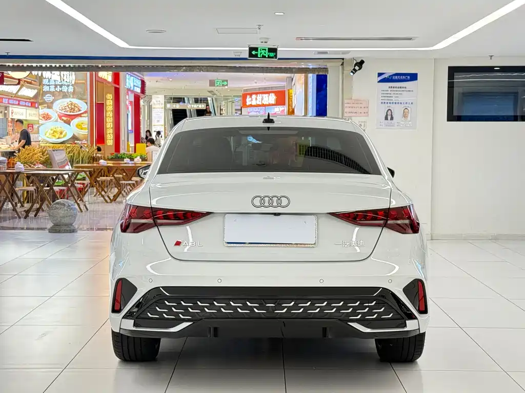 Audi A3 — фото 6