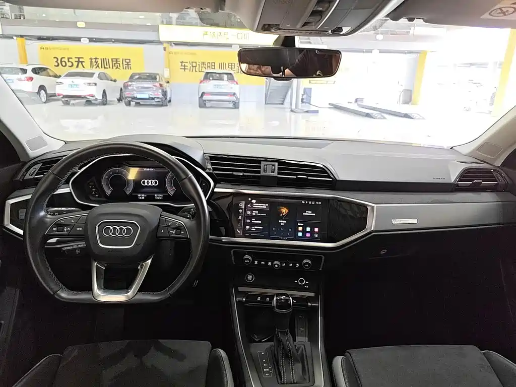 Audi Q3 — фото 2